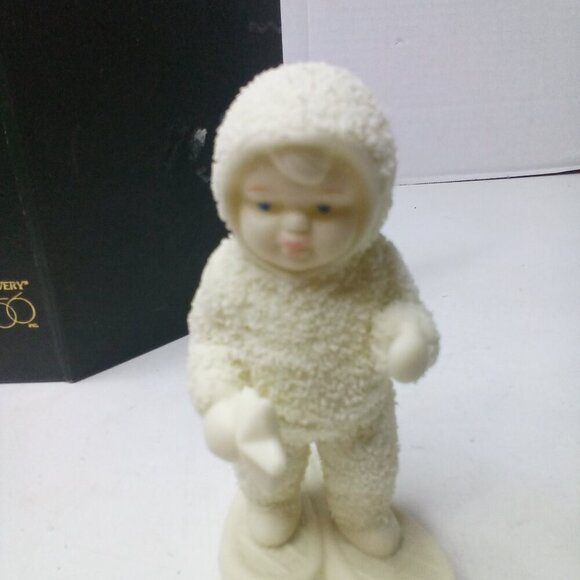 Department 56 Snowbabies A Special Delivery Christmas Figurine - Picture 4 of 11